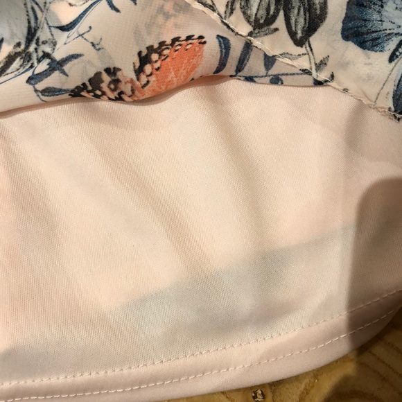 NWT Butterfly chiffon with belt - Picture 2 of 5